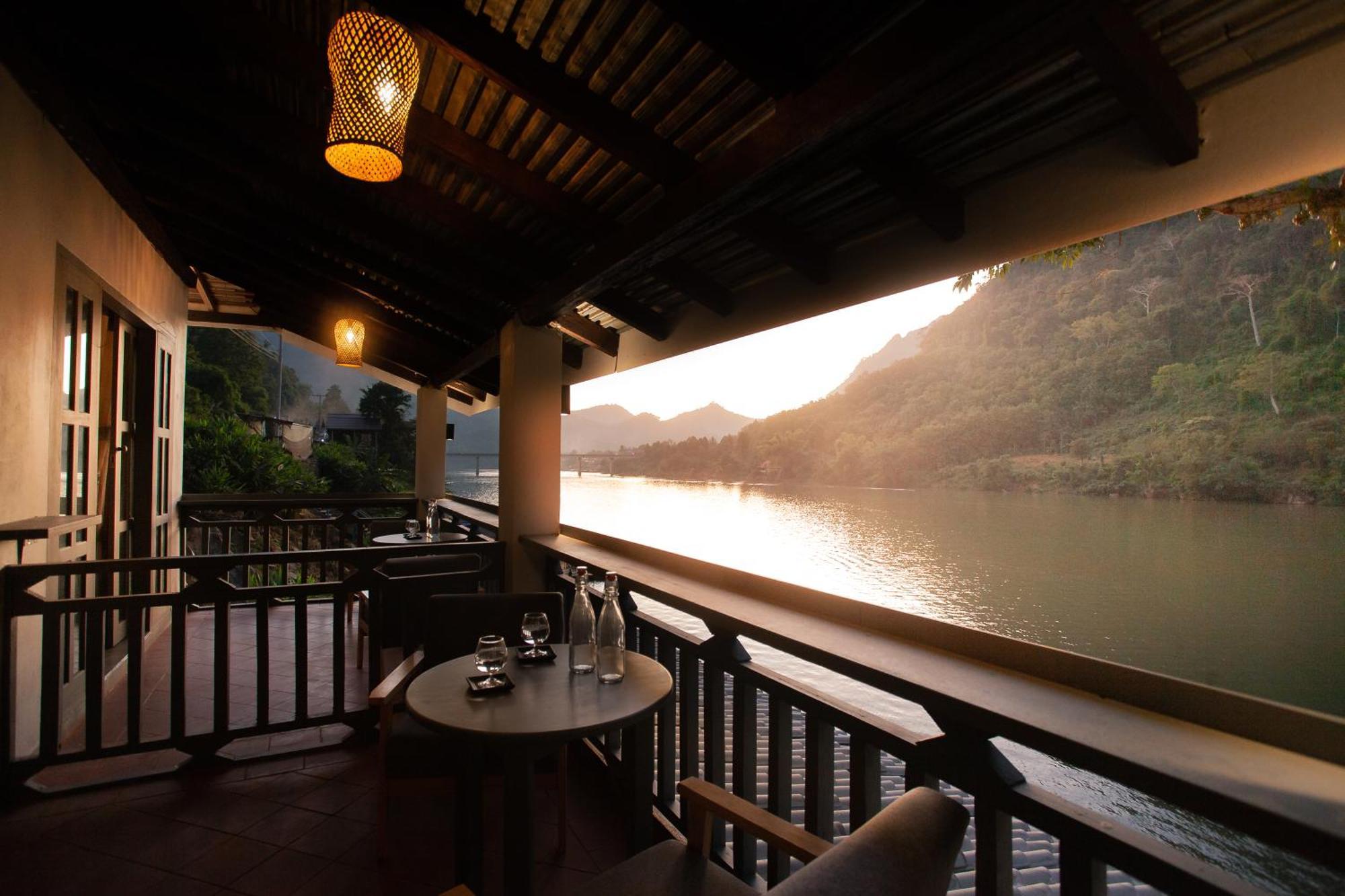 Dokchampa River View Villa Nongkhiaw Екстериор снимка