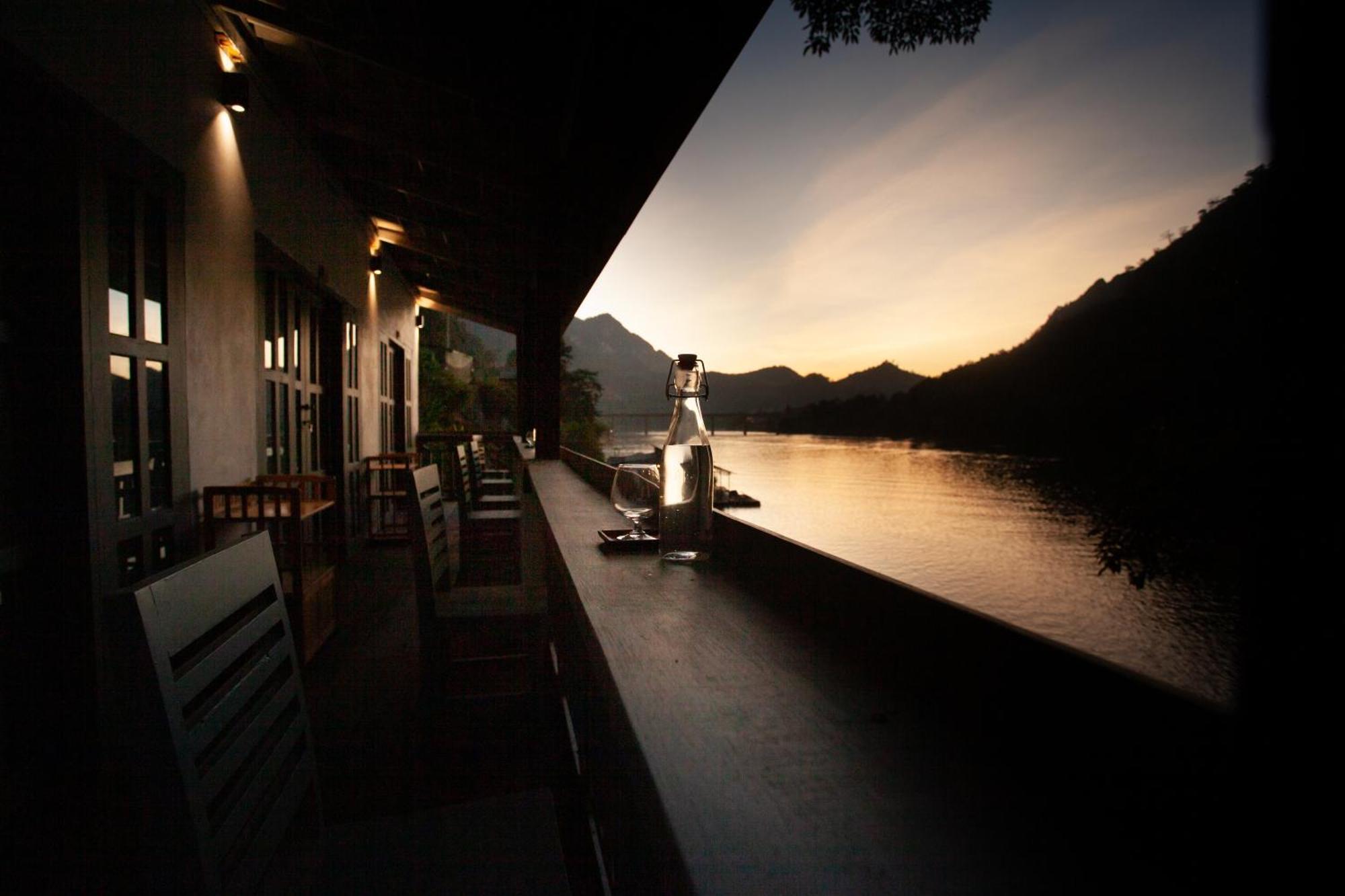 Dokchampa River View Villa Nongkhiaw Екстериор снимка