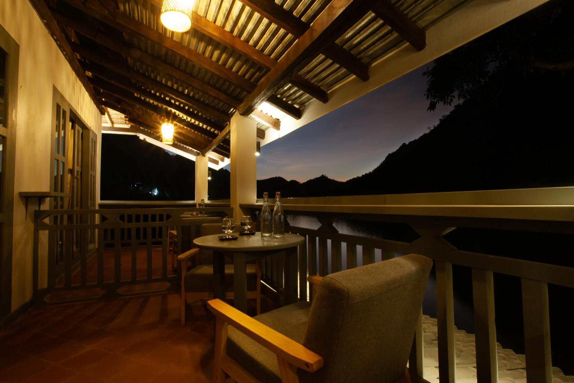 Dokchampa River View Villa Nongkhiaw Екстериор снимка